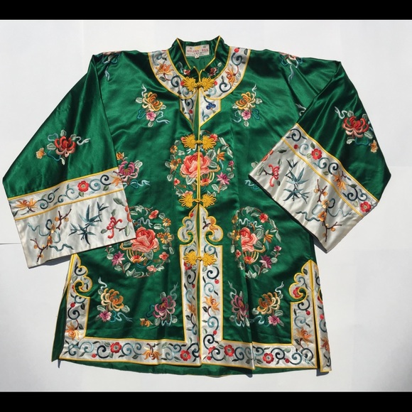 Vintage chinese silk embroidered jacket Clearance